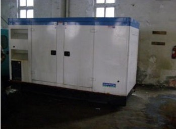 临夏康明斯150kw大型柴油二手发电机组